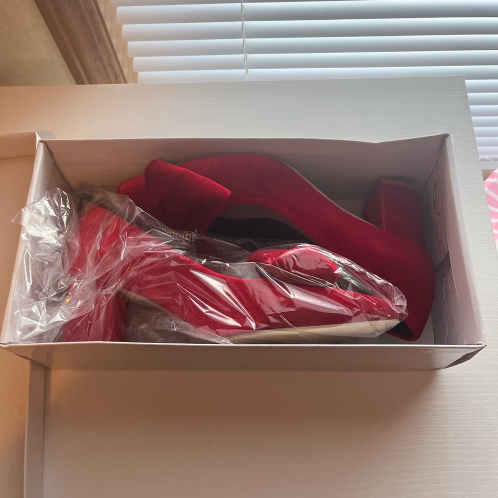 Elegant Red Velvet Women's Heels